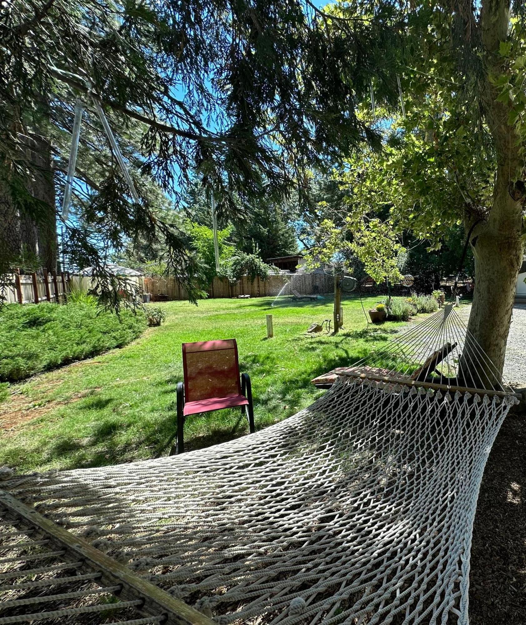The Pines Inn And Cottages Grass Valley Exterior photo